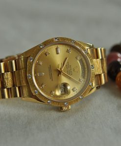 Đồng hồ Rolex 18308 vàng đúc 18k mặt kim cương