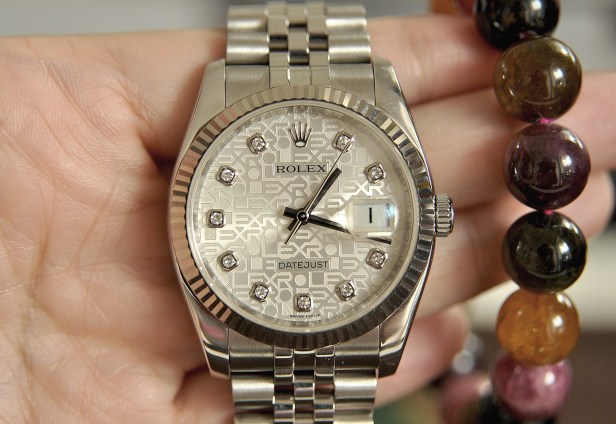 Đồng hồ Rolex 116234 mặt vi tính trắng kim cương to size 36mm