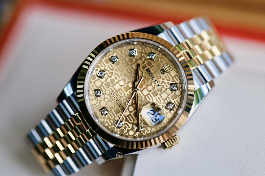 Đồng hồ Rolex Datejust 126233 mặt vi tính vàng cọc số kim cương 36mm