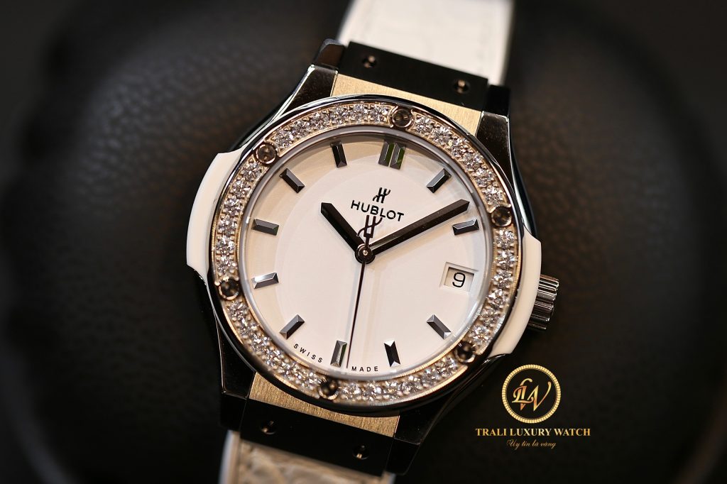 chính hãng 100% tại TraLi Luxury Watch - 0986333383 