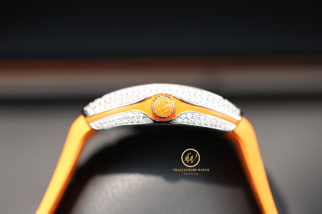 Đồng hồ nữ Franck Muller V32 màu da cam núm